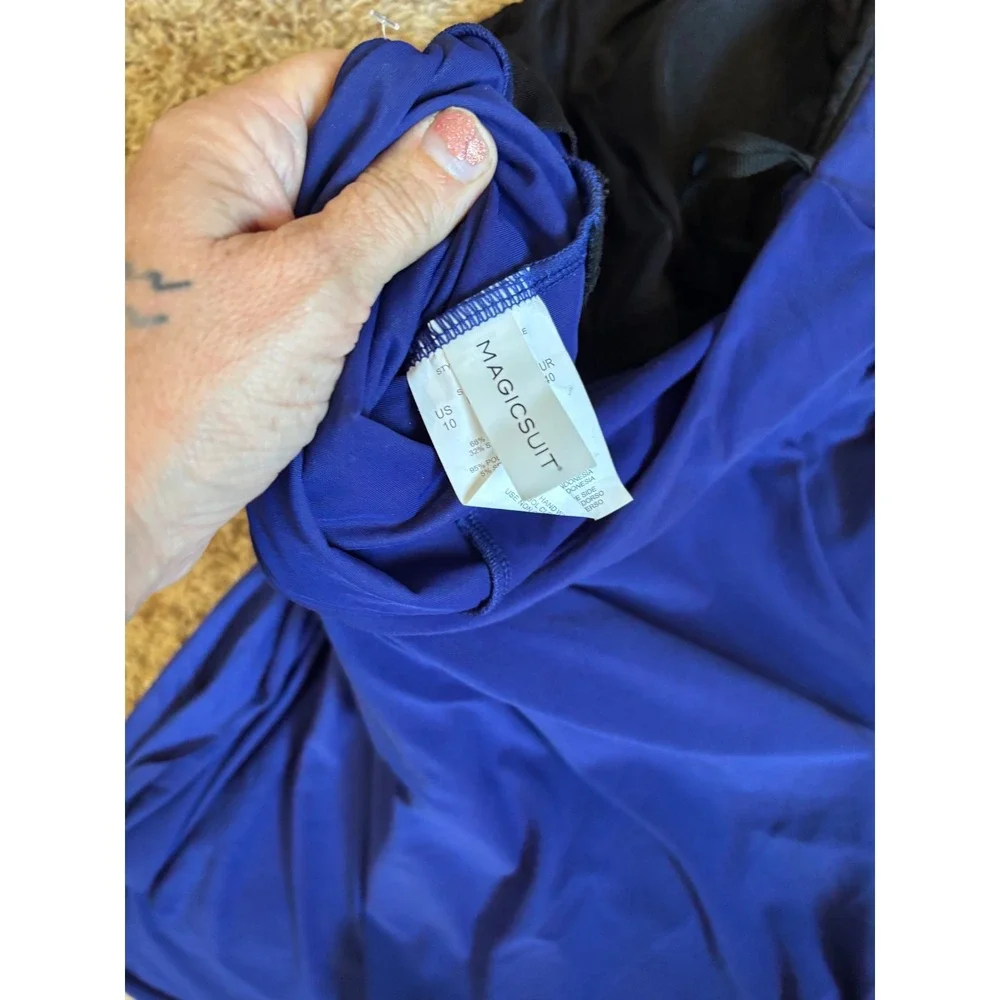 NWT Miraclesuit One Shoulder One Piece Swim Dress Sz 10 Slimming Flattering Suit